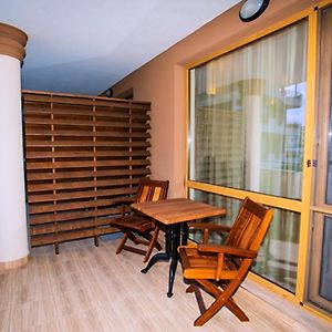 Studio mit Kingsize-Bett