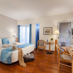 Standard Zimmer mit Kingsize-Bett