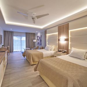 Deluxe Junior Suite