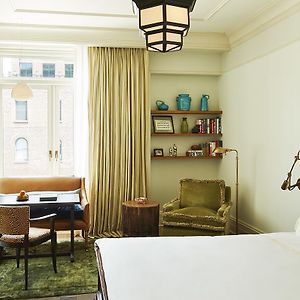 Superior Zimmer mit Kingsize-Bett