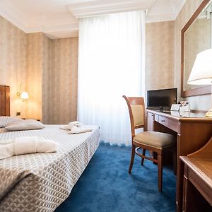 Zimmer mit Queensize-Bett