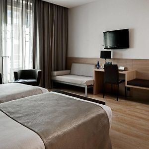 Zimmer mit zwei Einzelbetten