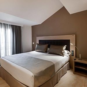 Superior Zimmer mit Kingsize-Bett