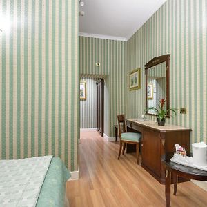 Familien-Zimmer