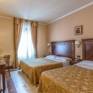 Superior Zimmer mit Kingsize-Bett