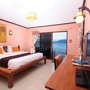Deluxe Bungalow mit Strandblick