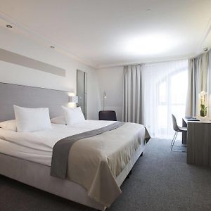 Standard Zimmer mit Kingsize-Bett