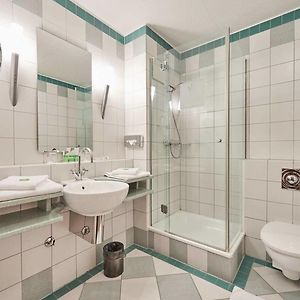 Zimmer mit Queensize-Bett