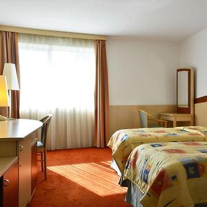 Dreibettzimmer