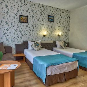 Zimmer mit Queensize-Bett