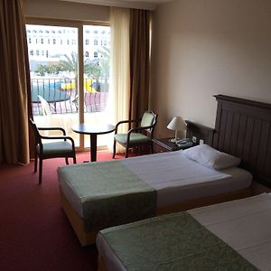 Familien-Zimmer