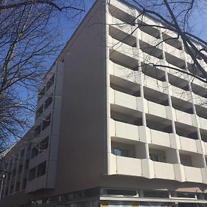 Frederics Serviced Apartments - Hohenzollernplatz 