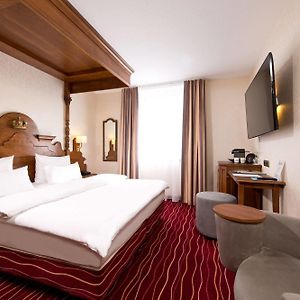 Club Zimmer mit Kingsize-Bett