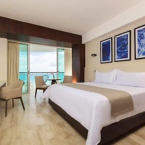 Suite mit Kingsize-Bett und mit Ozeanblick