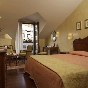 Dreibettzimmer