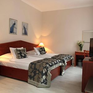 Dreibettzimmer