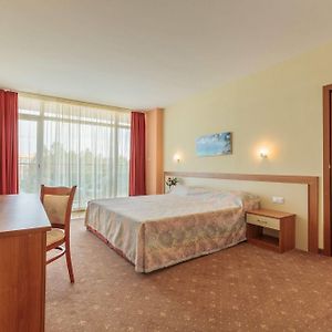 Zimmer mit zwei Einzelbetten