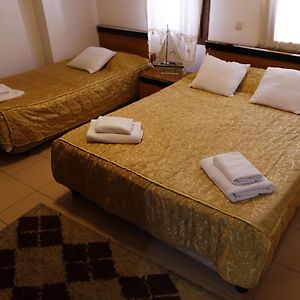 Standard Zimmer mit zwei Einzelbetten