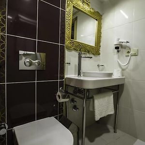 Deluxe Eck-Suite