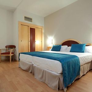 Zimmer mit zwei Einzelbetten