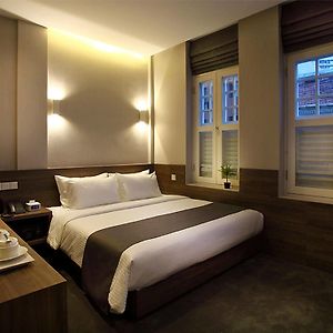 Deluxe Zimmer mit Kingsize-Bett
