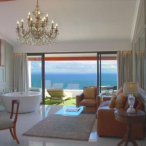 Penthouse Suite