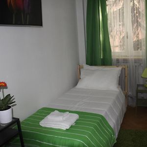 Zimmer mit zwei Einzelbetten