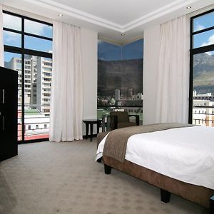 Luxus Zimmer mit Kingsize-Bett