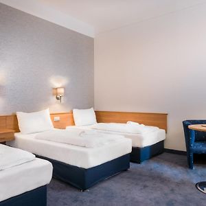 Dreibettzimmer
