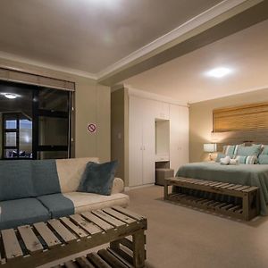 Deluxe Zimmer mit Kingsize-Bett