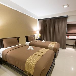 Deluxe Zimmer mit Kingsize-Bett