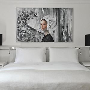 Deluxe Junior Suite
