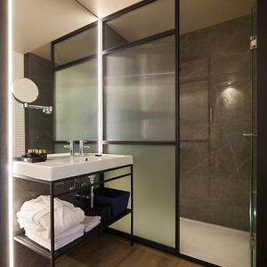 Superior Plus Zimmer mit Kingsize-Bett