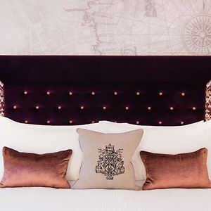 Deluxe Zimmer mit Kingsize-Bett