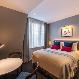 Standard Zimmer mit Kingsize-Bett