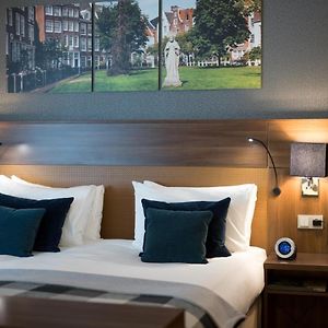 Familien-Zimmer