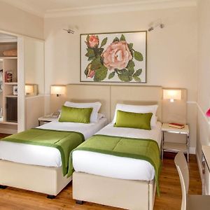 Zimmer mit zwei Einzelbetten
