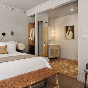 Deluxe Studio mit Kingsize-Bett