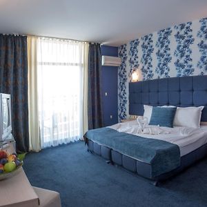 Dreibettzimmer