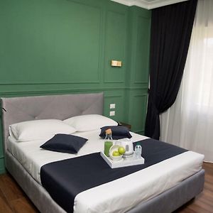 Deluxe Zimmer mit Kingsize-Bett
