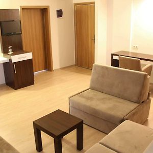 Dreibettzimmer