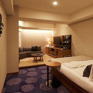 Deluxe Zimmer mit Kingsize-Bett