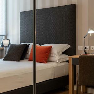 Standard Zimmer mit Kingsize-Bett