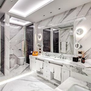 Suite mit Kingsize-Bett
