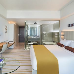 Deluxe Zimmer mit Kingsize-Bett