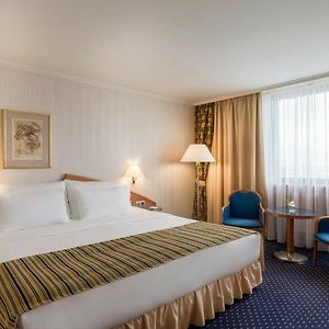 Deluxe Zimmer mit Kingsize-Bett