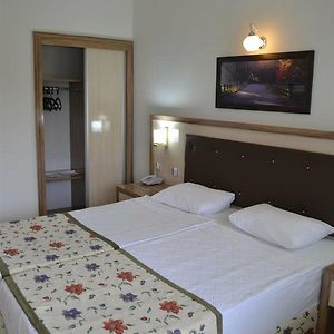 Dreibettzimmer