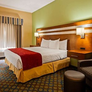 Zimmer mit Kingsize-Bett