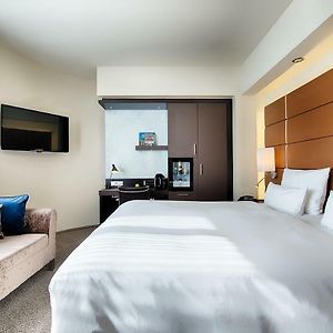 Superior Zimmer mit Kingsize-Bett