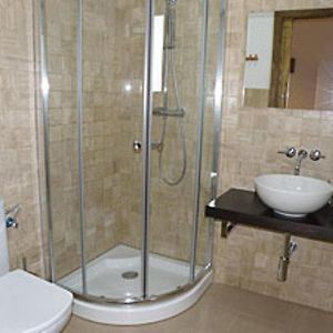 Zimmer mit zwei Einzelbetten